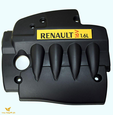 کاور روی موتور ساندرو