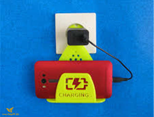 نگهدارنده موبایل  درپریز برق 