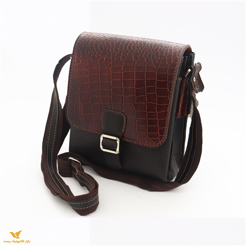 کیف چرم طبیعی اسپورت دوشی مدل آروین قهوه‌ای